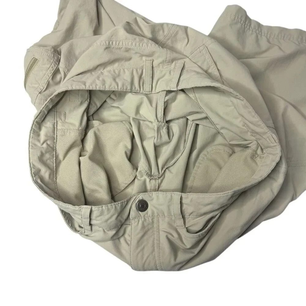Patagonia khaki lightweight quick dry hiking shorts size 35 - Picture 11 of 12